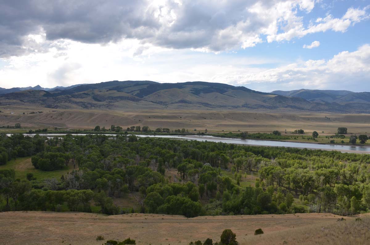 yellowstone river ranch montana river