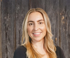 Sarah Sloan Headshot Summit 2025