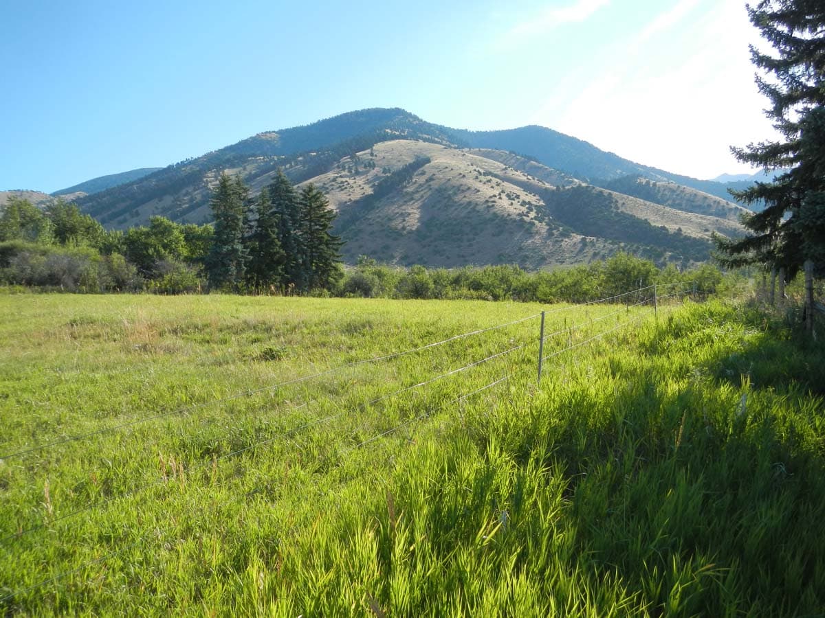 bridger foothills ranch montana hill fence