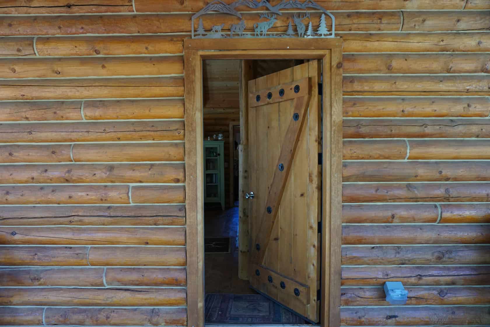 Cabin Entry Idaho Twin Sisters Ranch