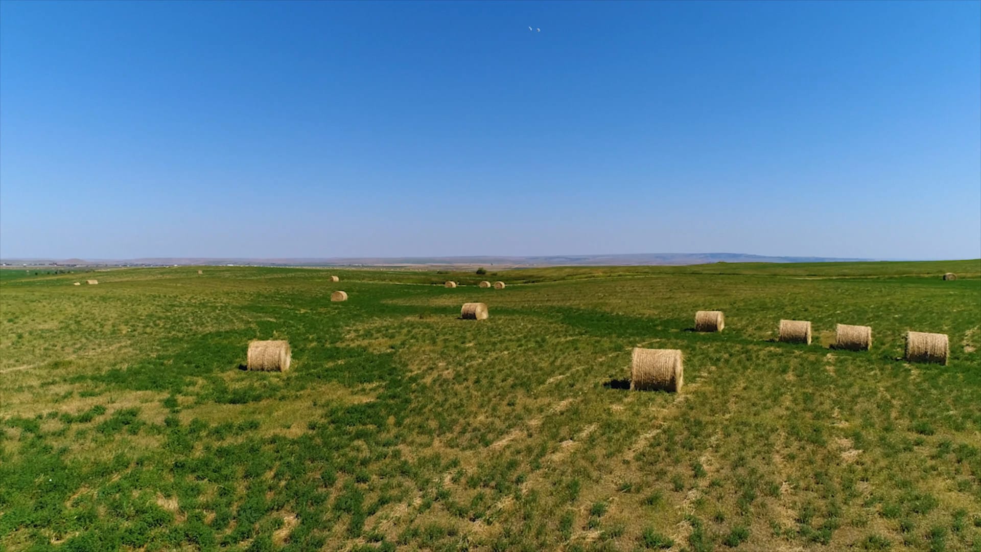 haybales in field rockin 99 ranch roberts montana