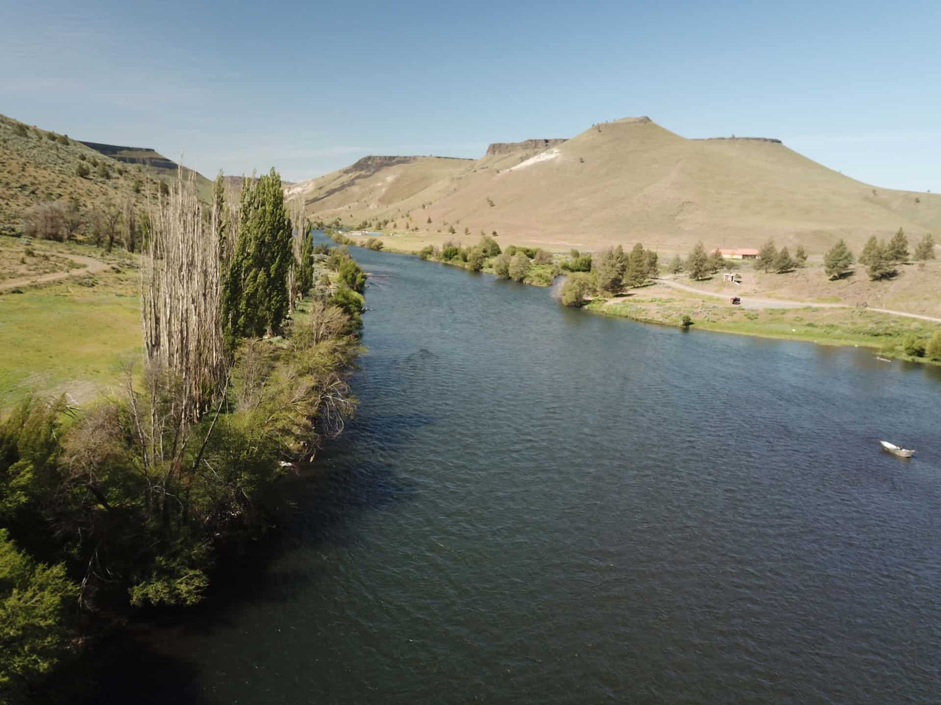 River Frontage Oregon Luelling Ranch Deschutes River