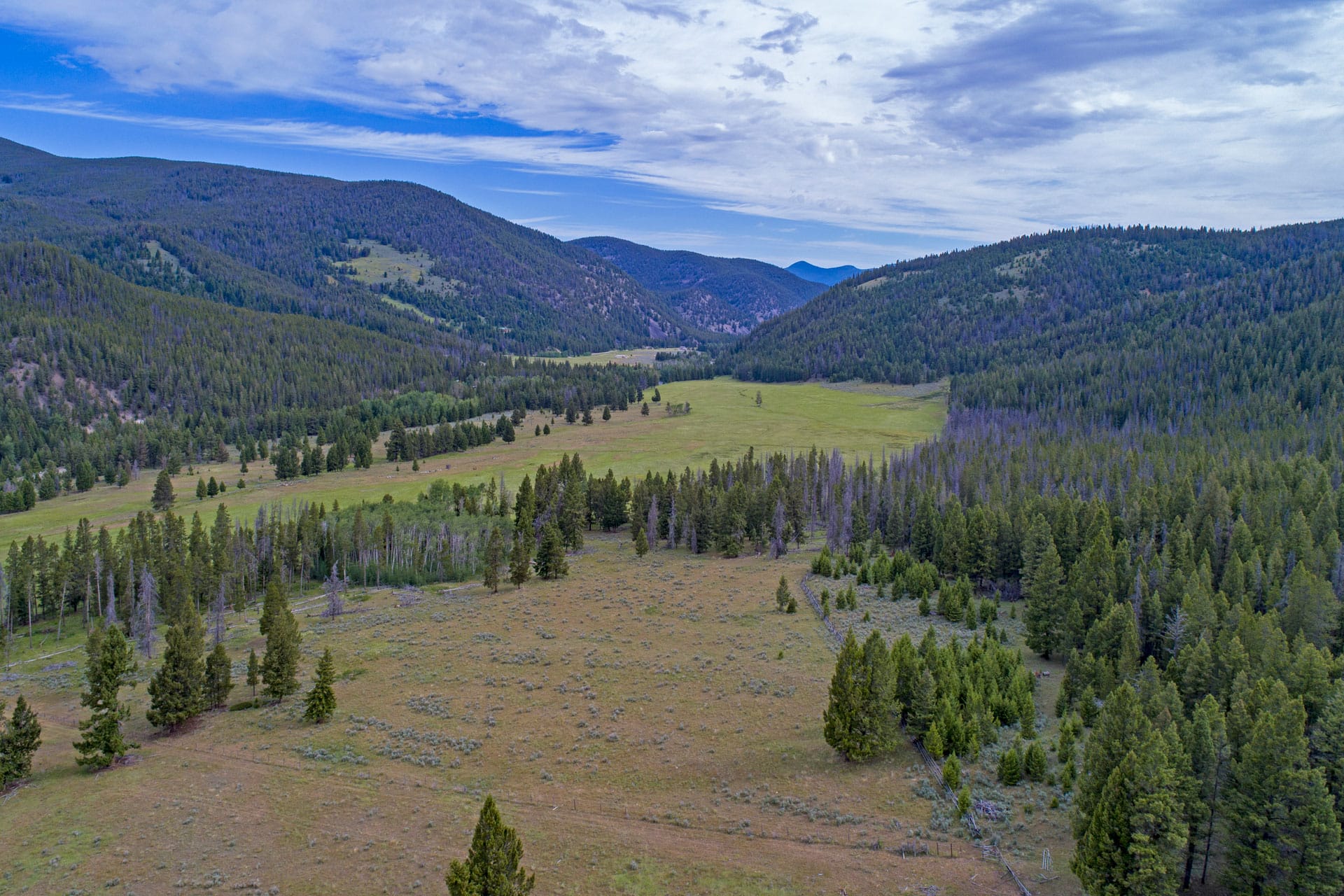 big game hunting property for sale montana eagle rock ranch on the wise