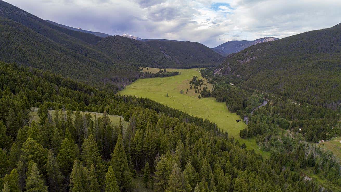 pristine nature montana eagle rock ranch on the wise river