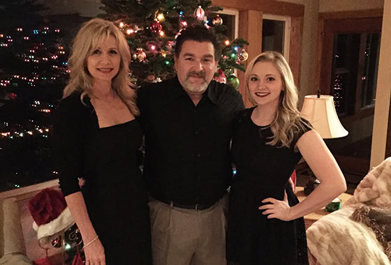 Troy-Dana-Washington-Real-Estate-Agent-Family