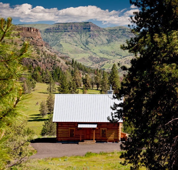 Luxury-Hunting-Lodge-Oregon-Ranch-for-Sale