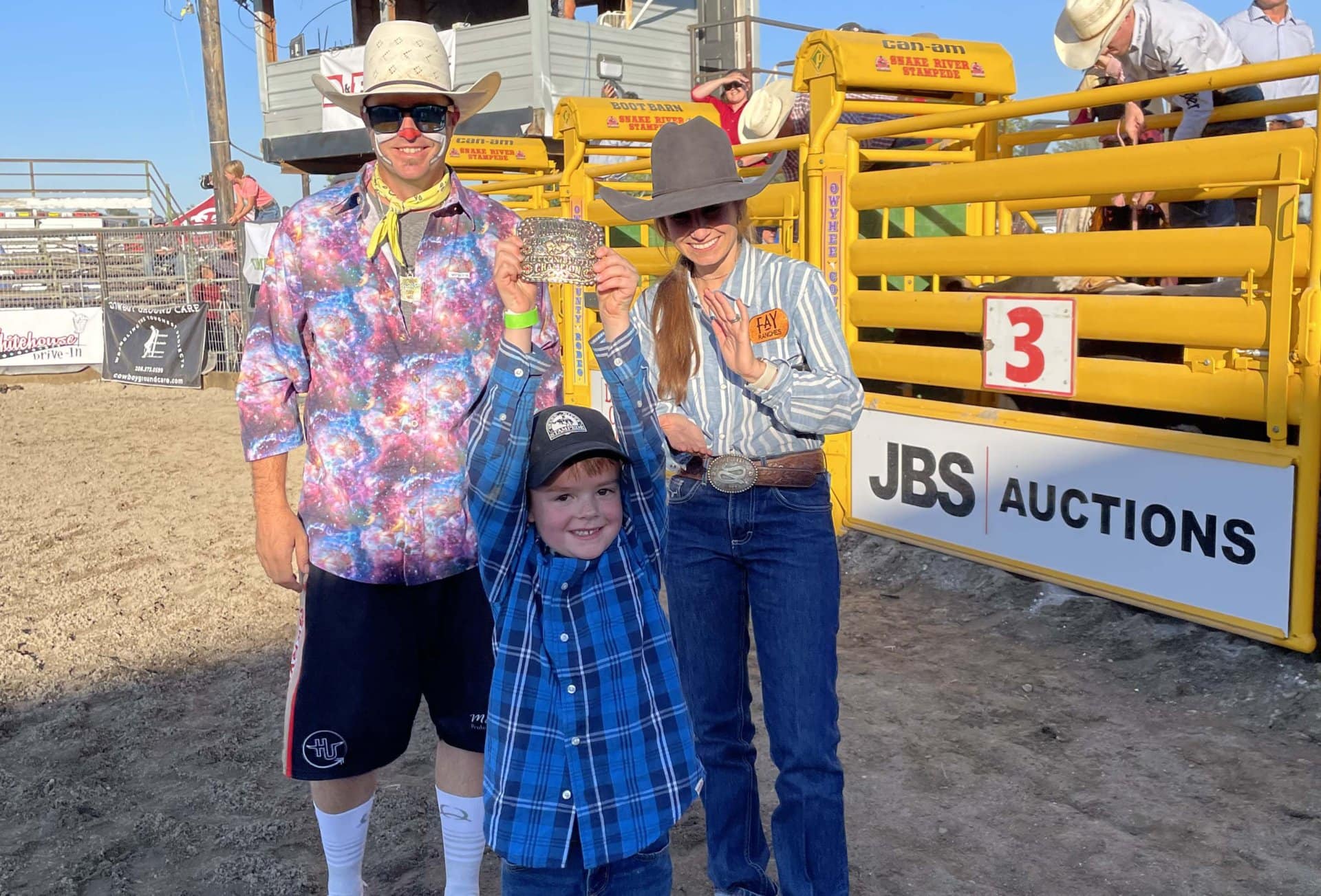 dixie barry Proud sponsor of Bustin Mutton