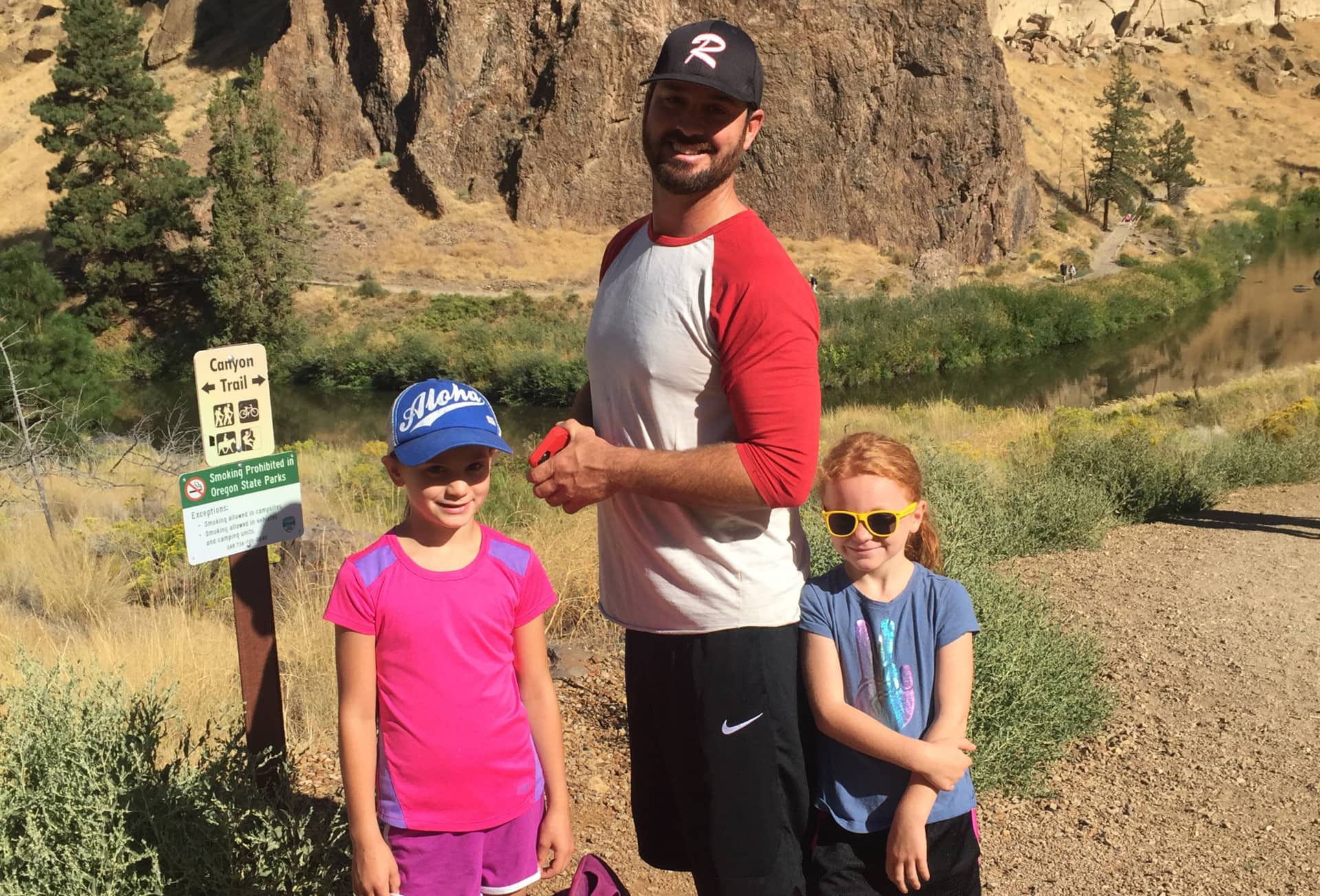 Alex Robertson Oregon Broker Hiking Family