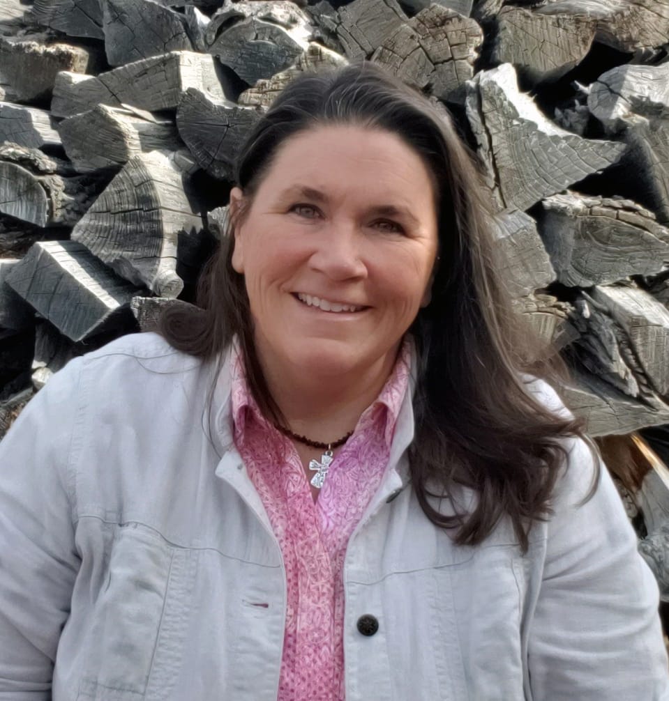 Ranch Property Broker Wyoming Cheryl Summer Headshot 2020
