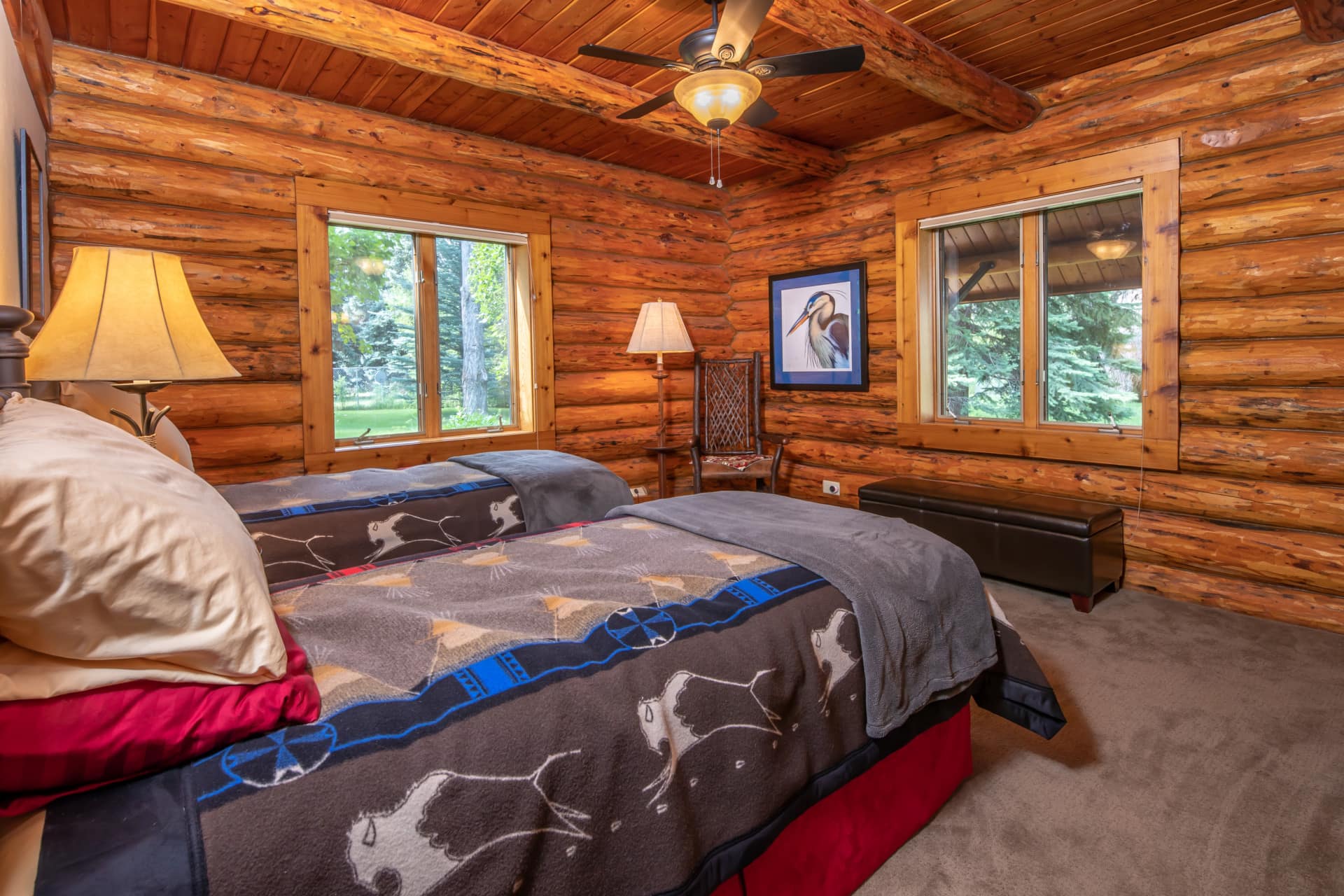 bedroom montana missouri river cabin