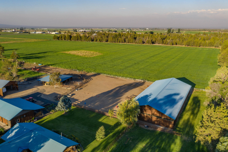 Dodds Road Hobby Horse Ranch Bend Oregon Fay Ranches