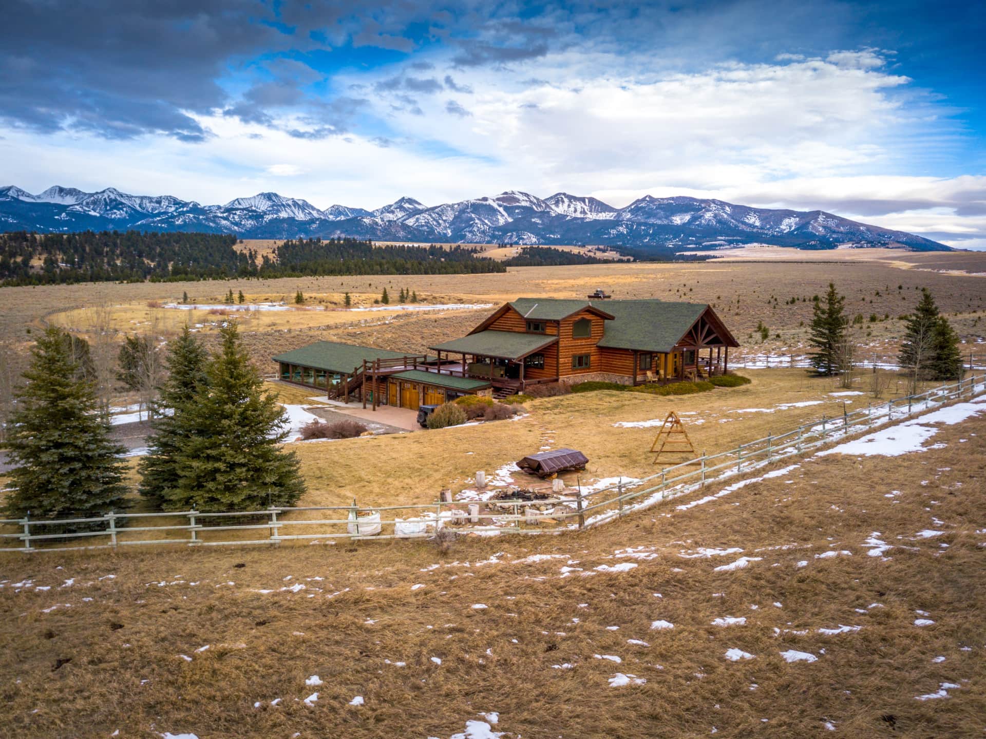 Main House Montana Pishkun Crazy Mountain Ranch