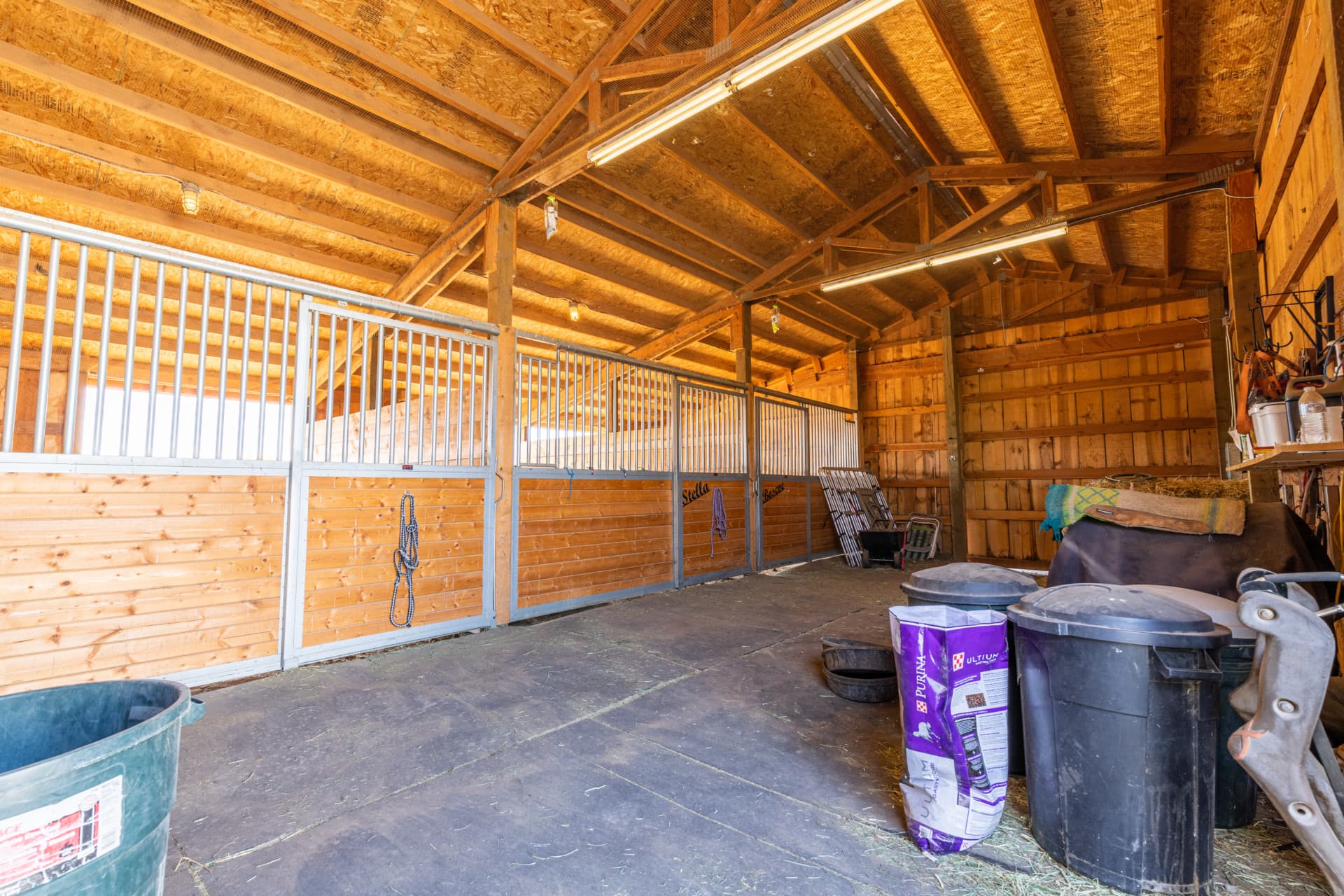 3 stall horse barn and storage oregon johnson creek hobby ranch