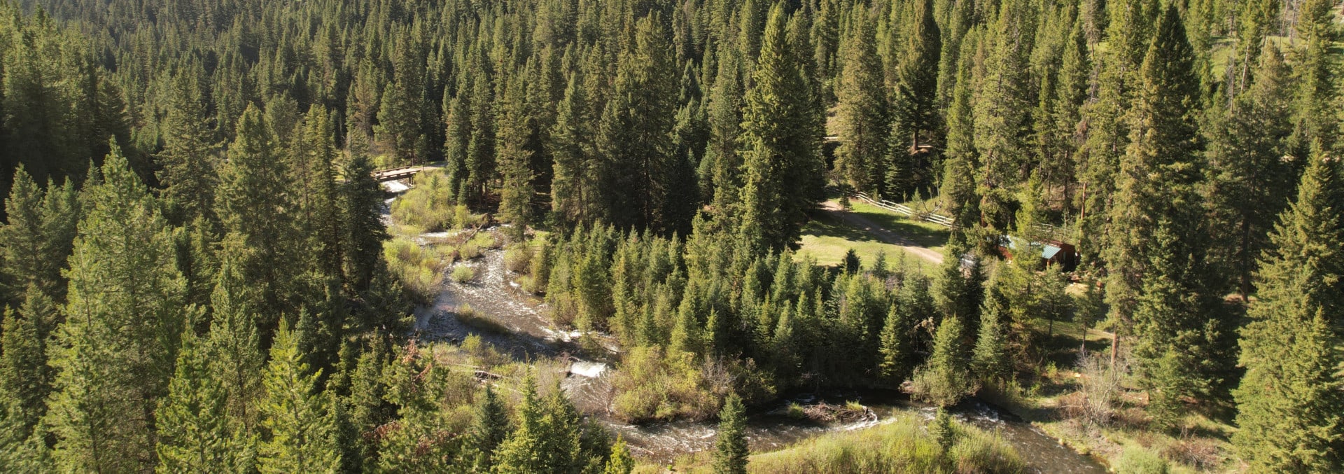 Rental-Cabins-For-Sale-Montana-Storm-Castle-Retreat.