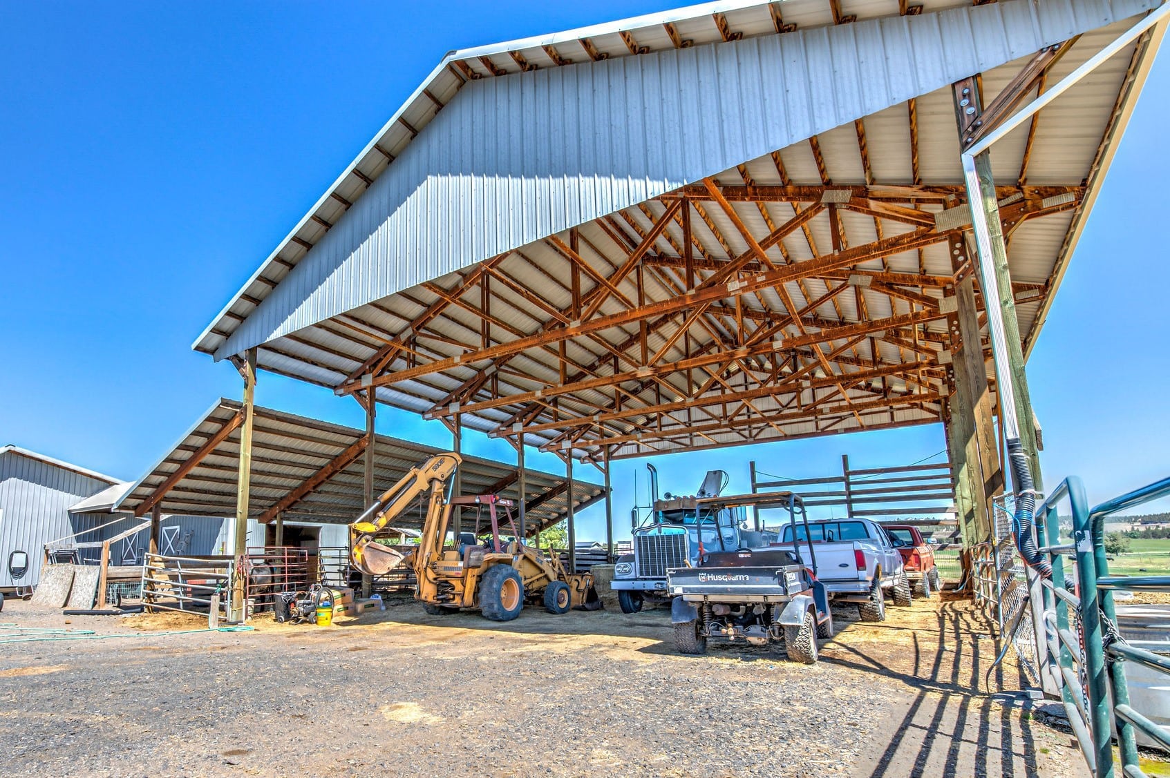 40’ x 60’ pole barn oregon wainwright hobby ranch