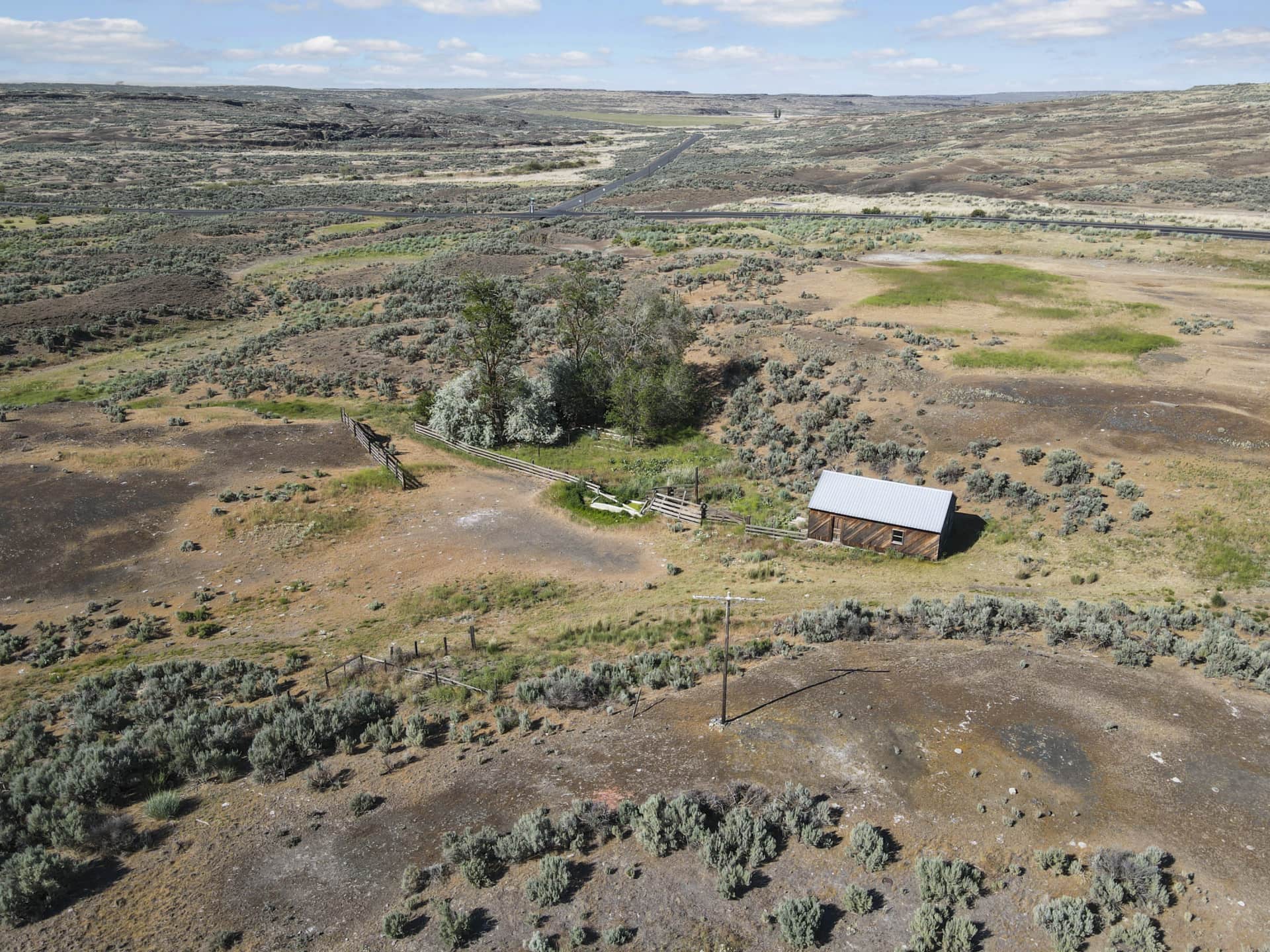 aerial structure washington five lakes cattle ranch