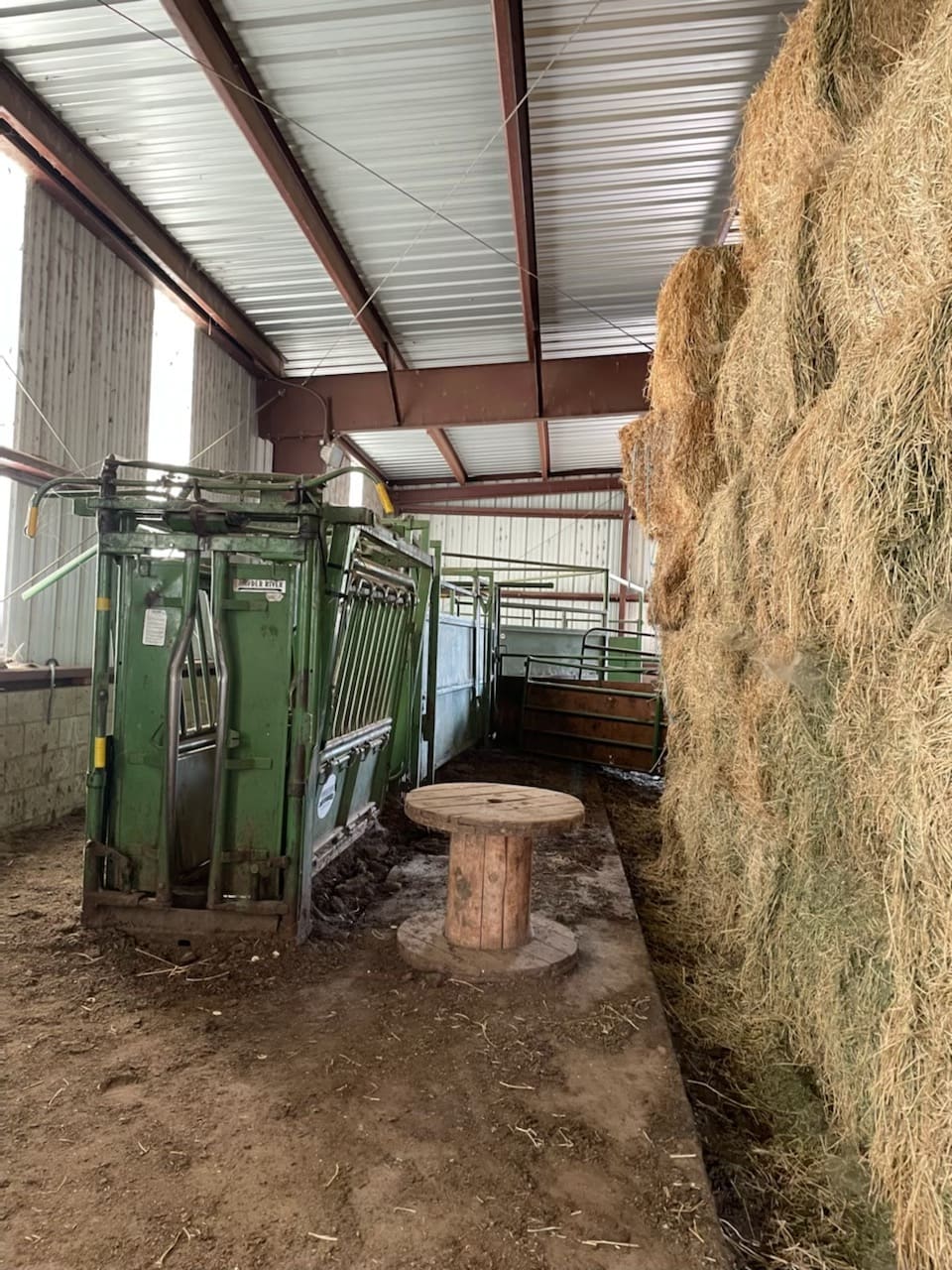 Working facilities Oregon Imnaha River Ranch Fay Ranches