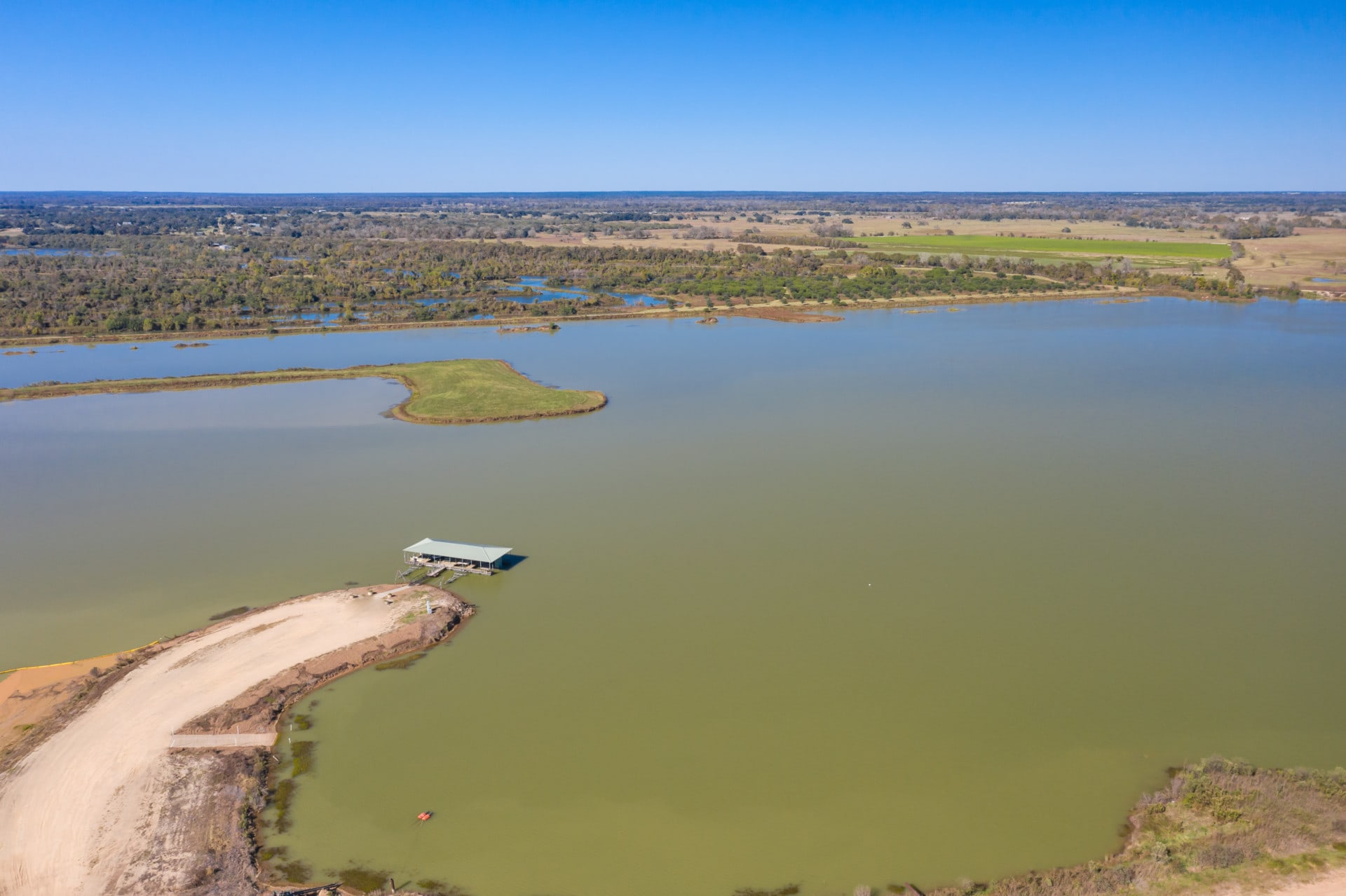 aerial boat dock lake pennisula texas 4lj3 ranch