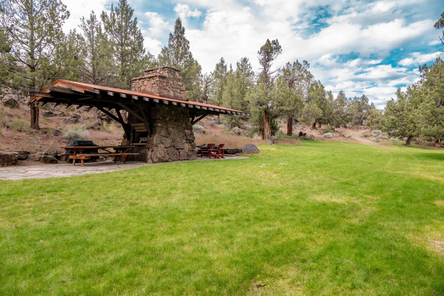 Wild Horse Trail Farm at Deschutes River Ranch Bend Oregon Fay Ranches