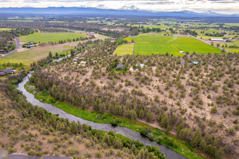 Wild Horse Trail Farm at Deschutes River Ranch Bend Oregon Fay Ranches