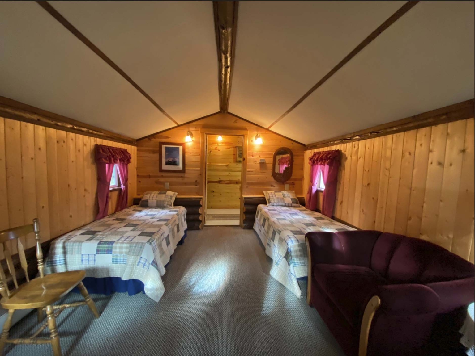 Wood River Lodge | Denali Alaska | Fay Ranches