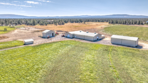 horse facilities oregon bar shoe ranch