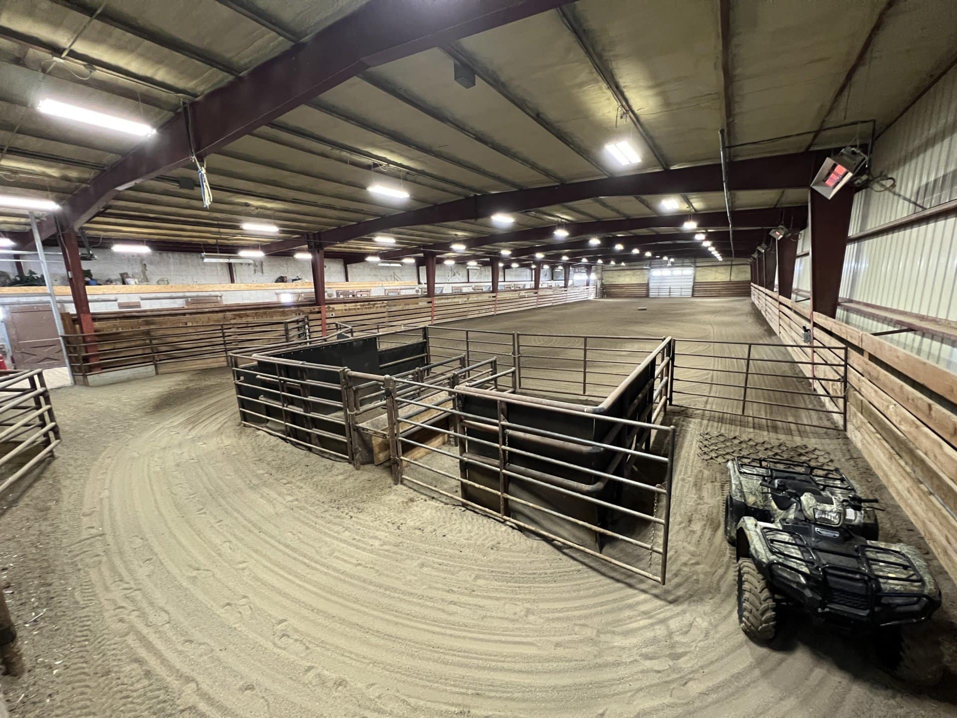 arena horse montana buffalo jump equestrian estate
