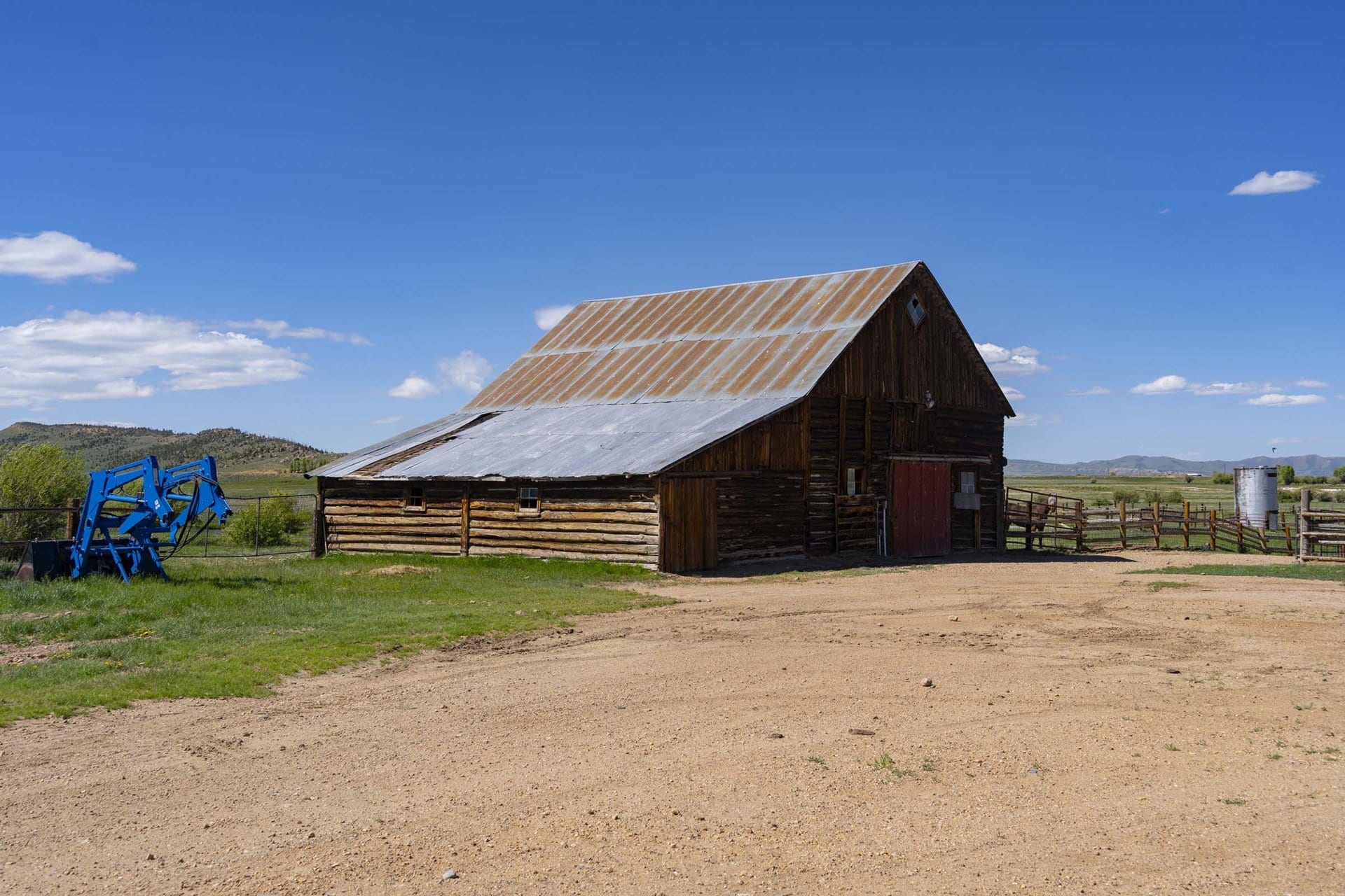 barn colorado north fork river ranch