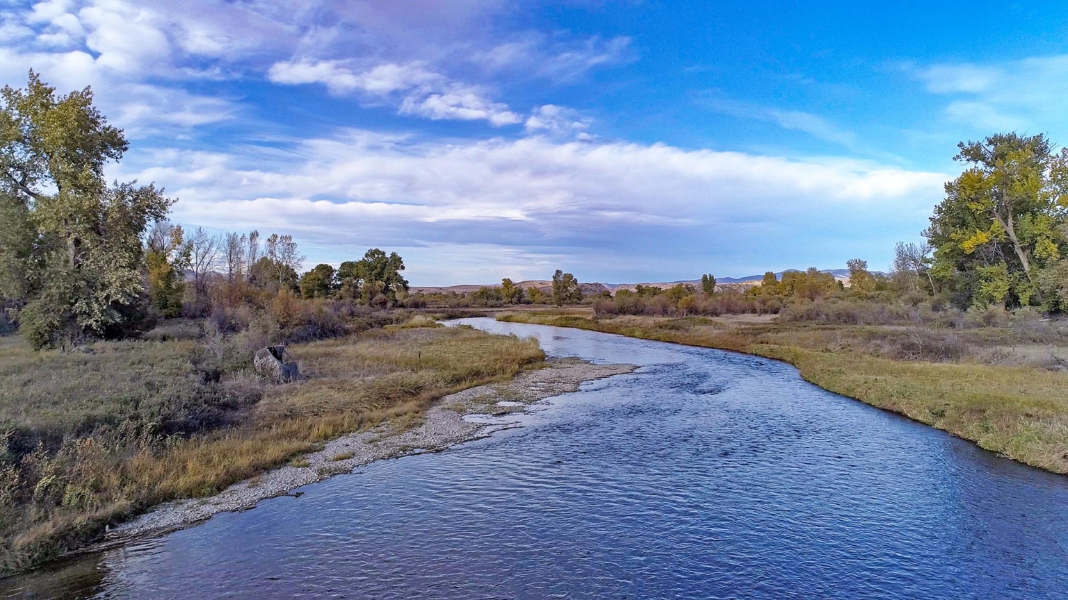 Madison River Ranch Madison Bend Ranch | Three Forks Montana | Fay Ranches