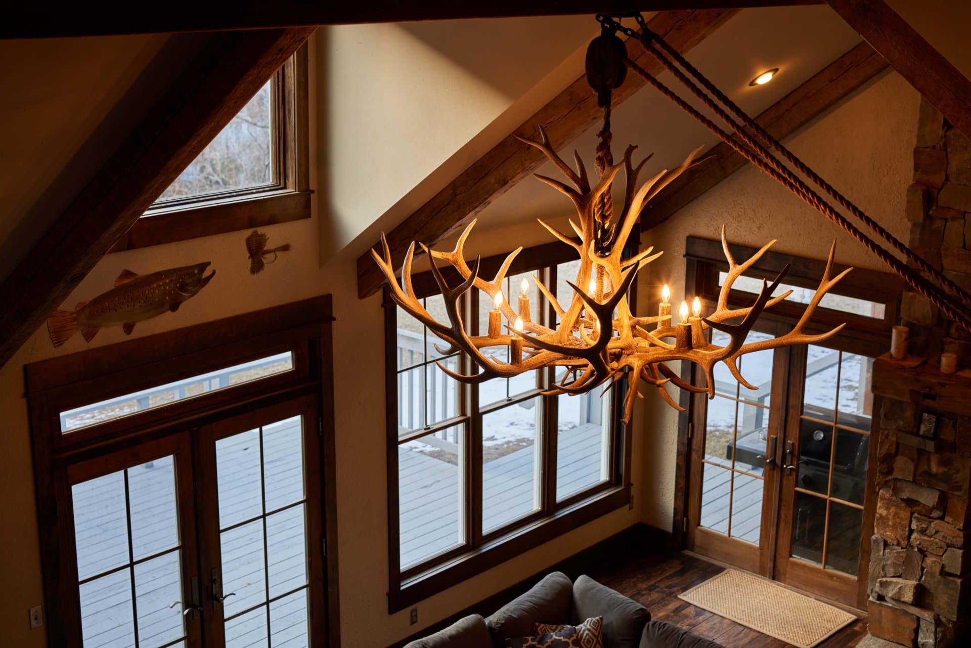 Elk Chandelier Montana Flatwater Lodge