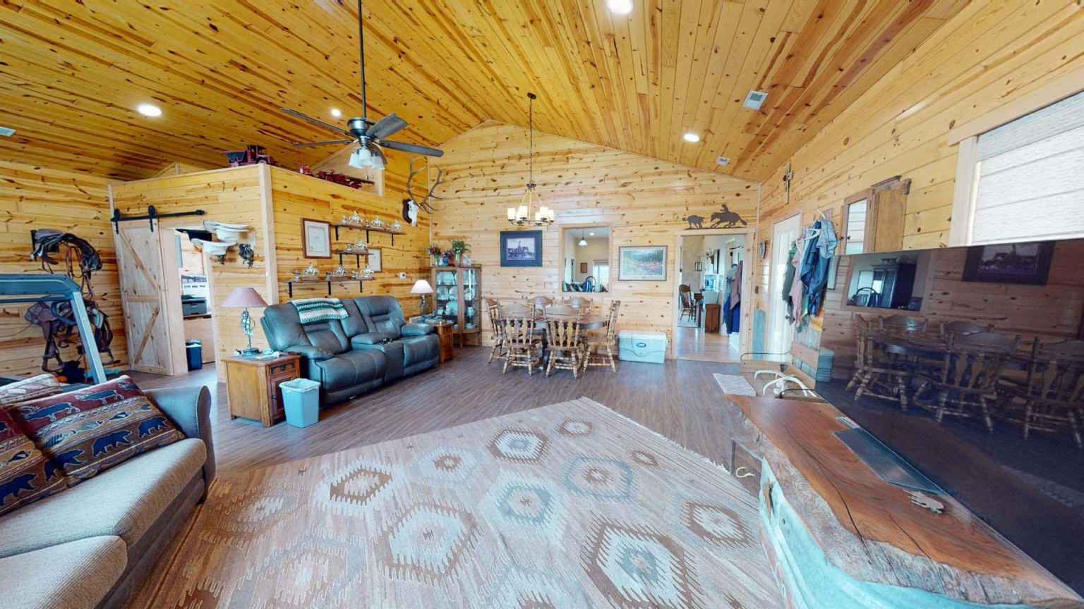 Three Buttes Ranch Lingle Wyoming Fay Ranches