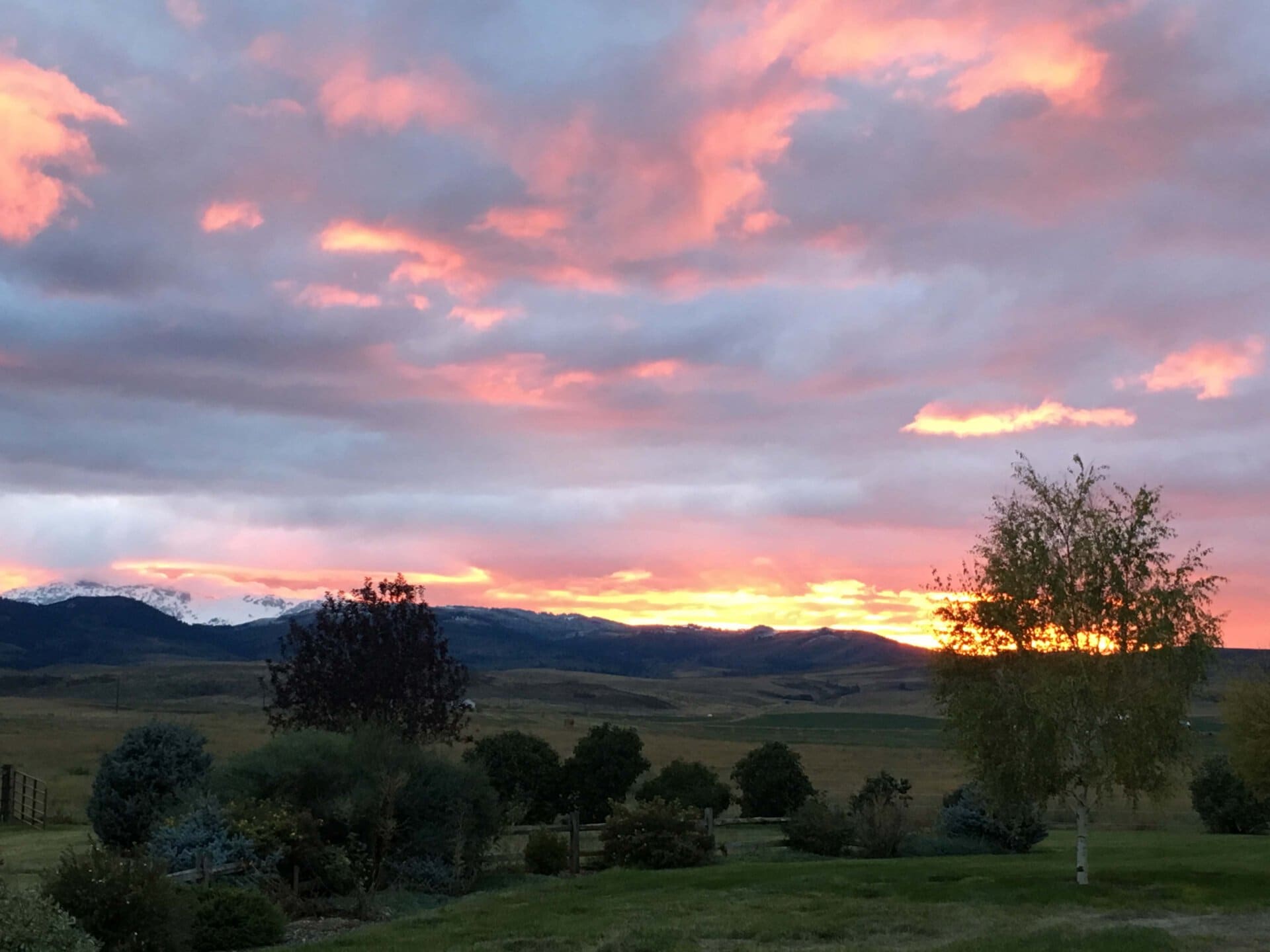 mountain sunset Idaho Knox Farm Equine Center