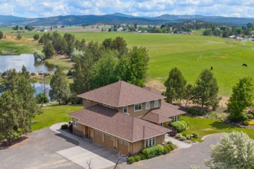 central oregon luxury homes for sale retreat at barry's pond