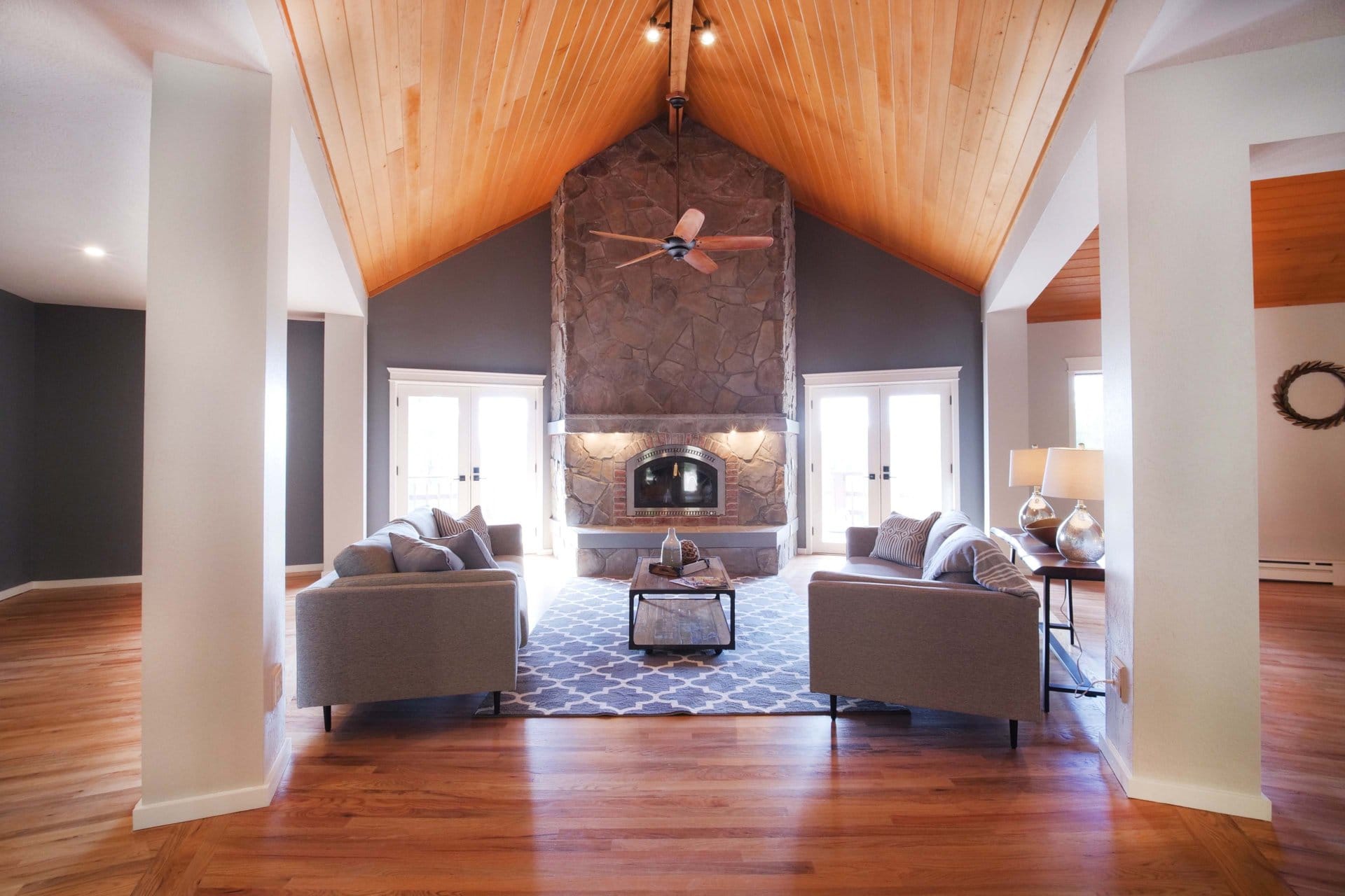 cozy living room oregon howard prairie lake retreat