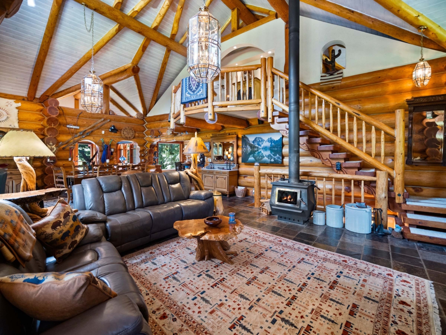 Stormy Lodge | Entiat Washington | Fay Ranches