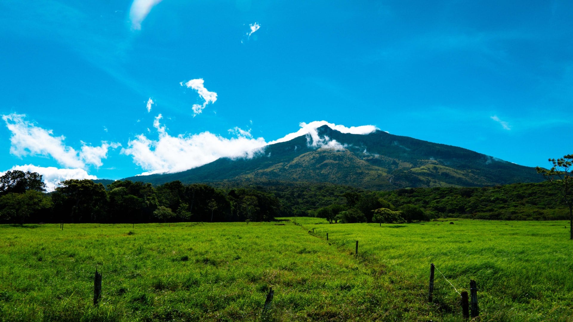 Volcano Costa Rica Hacienda Los Gauchos