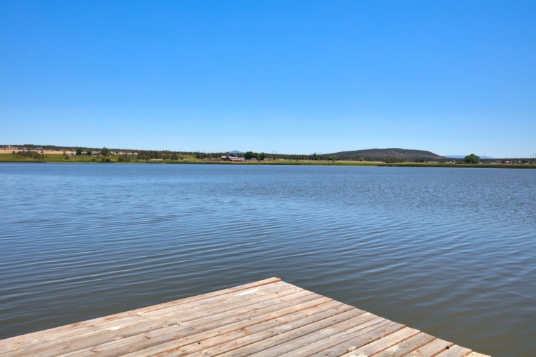 Houston Lake Ranch | Powell Butte Oregon | Fay Ranches