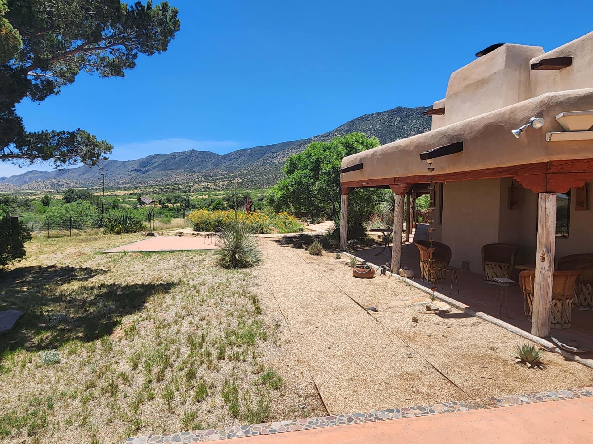 home back yard with veiw arizona hacienda de la dragoon mountains