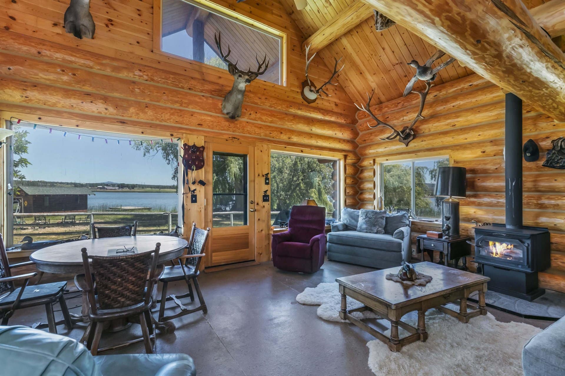 living room oregon houston lake ranch