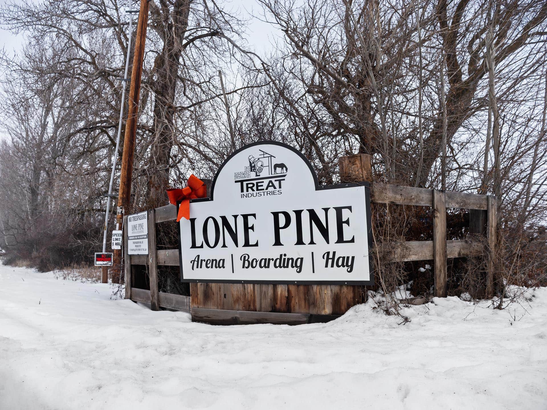 Entry Sign Washington Lone Pine Ranch