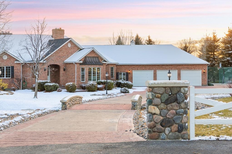 Luxury Homes For Sale Fay Ranches