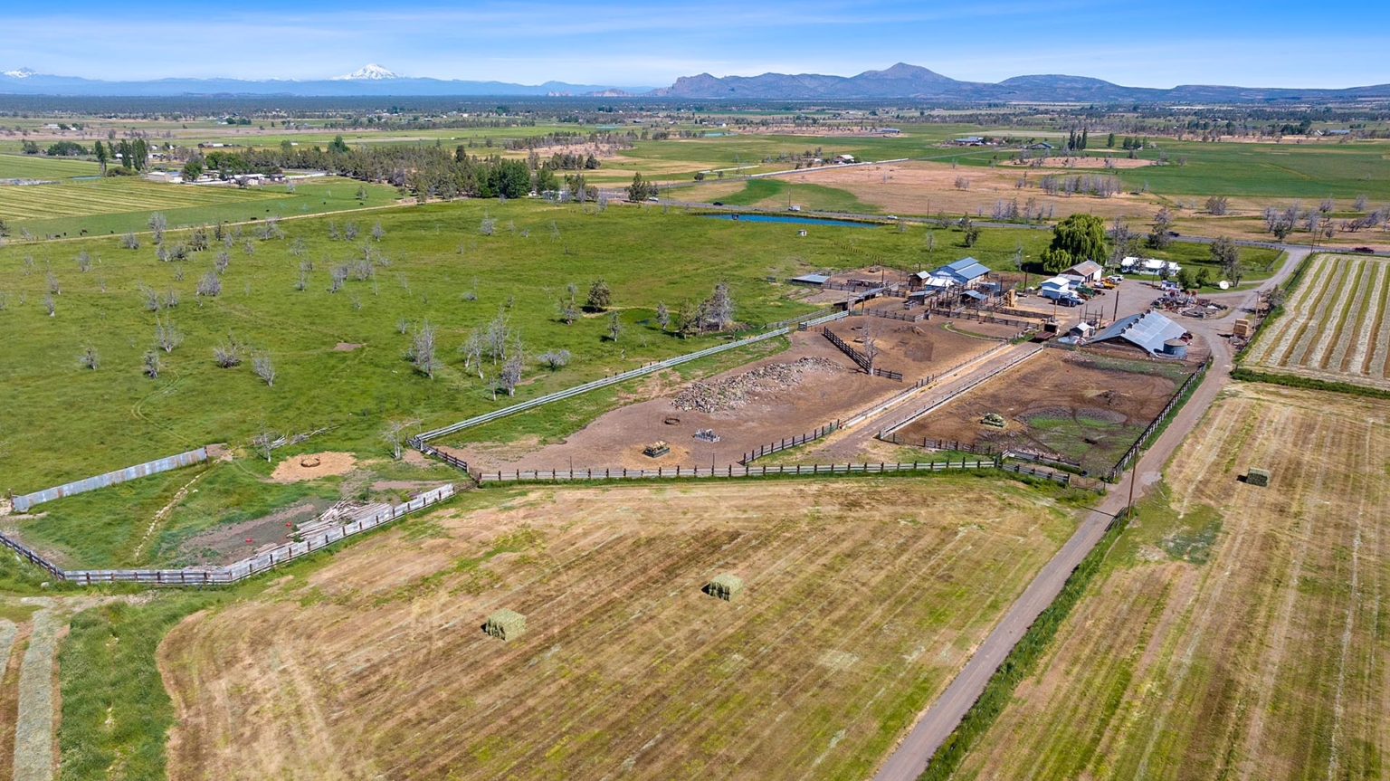 Landrus Ranch | Powell Butte Oregon | Fay Ranches