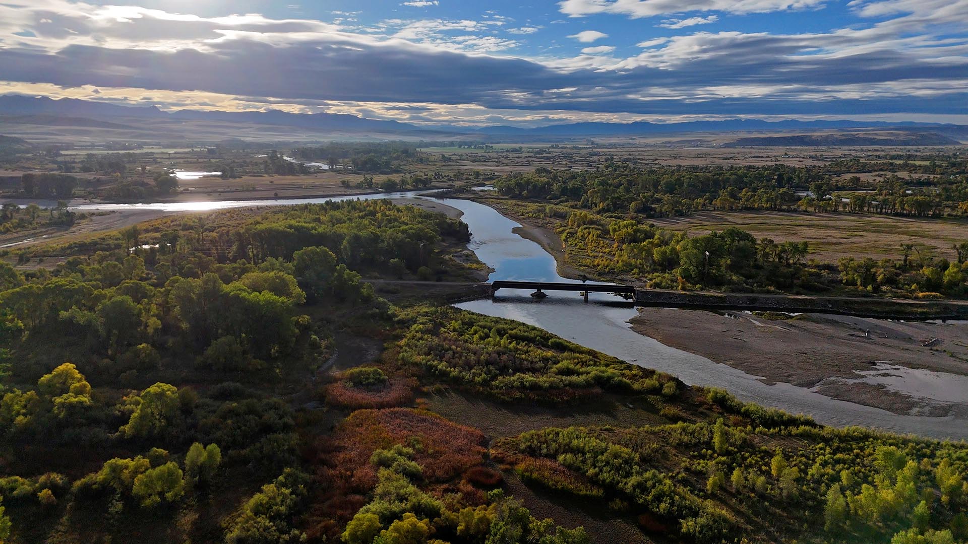 River rafting Montana Jefferson River Legacy Ranch
