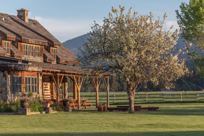 Ninemile Valley Ranch | Huson Montana | Fay Ranches