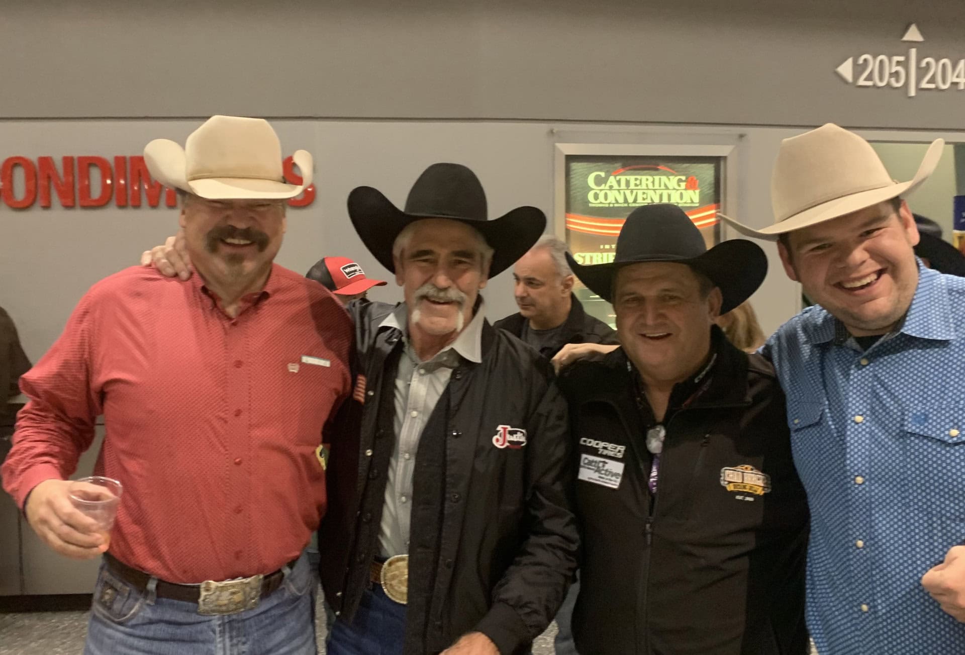 robb nelson lloyd from yellowstone