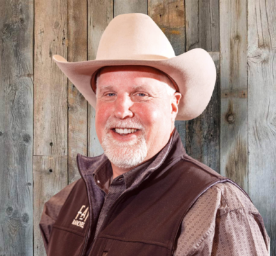 ryan deskins washington ranch broker- headshot summit 2025B