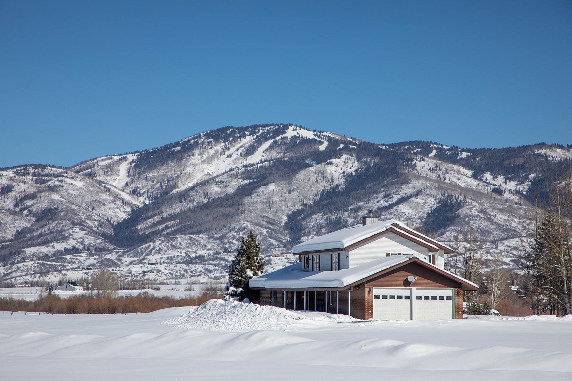 home with garage colorado south valley yampa river ranchette
