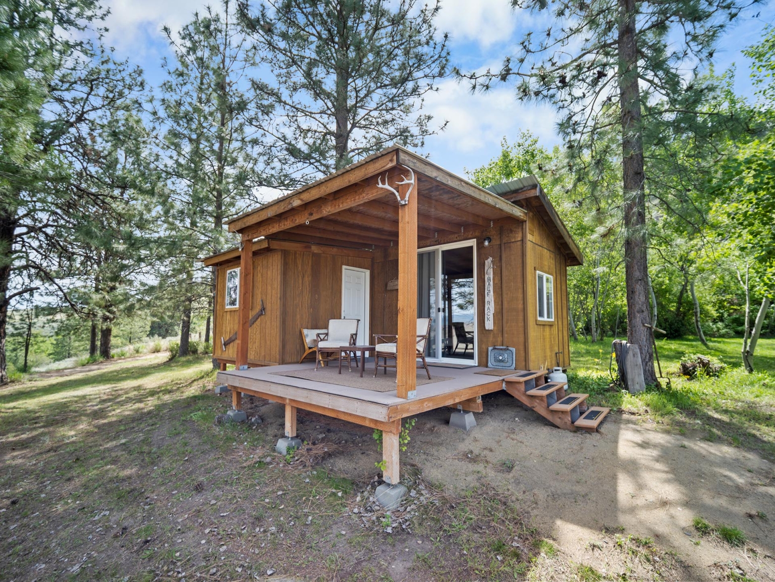 Whiskey Ridge Ranch Whiskey Ridge on the Columbia | Bridgeport Washington | Fay Ranches