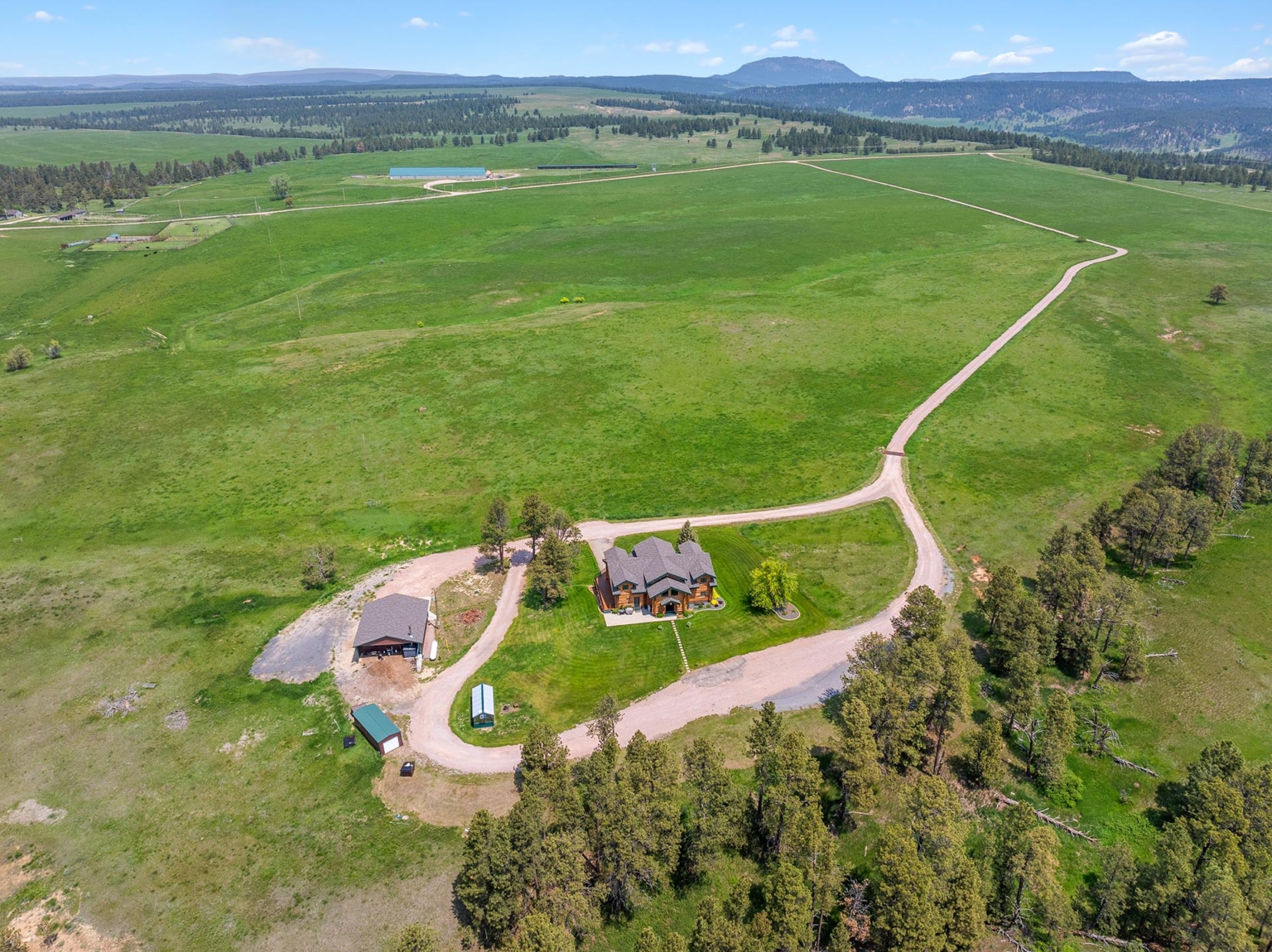 Piney Ridge Ranch | Sundance Wyoming | Fay Ranches
