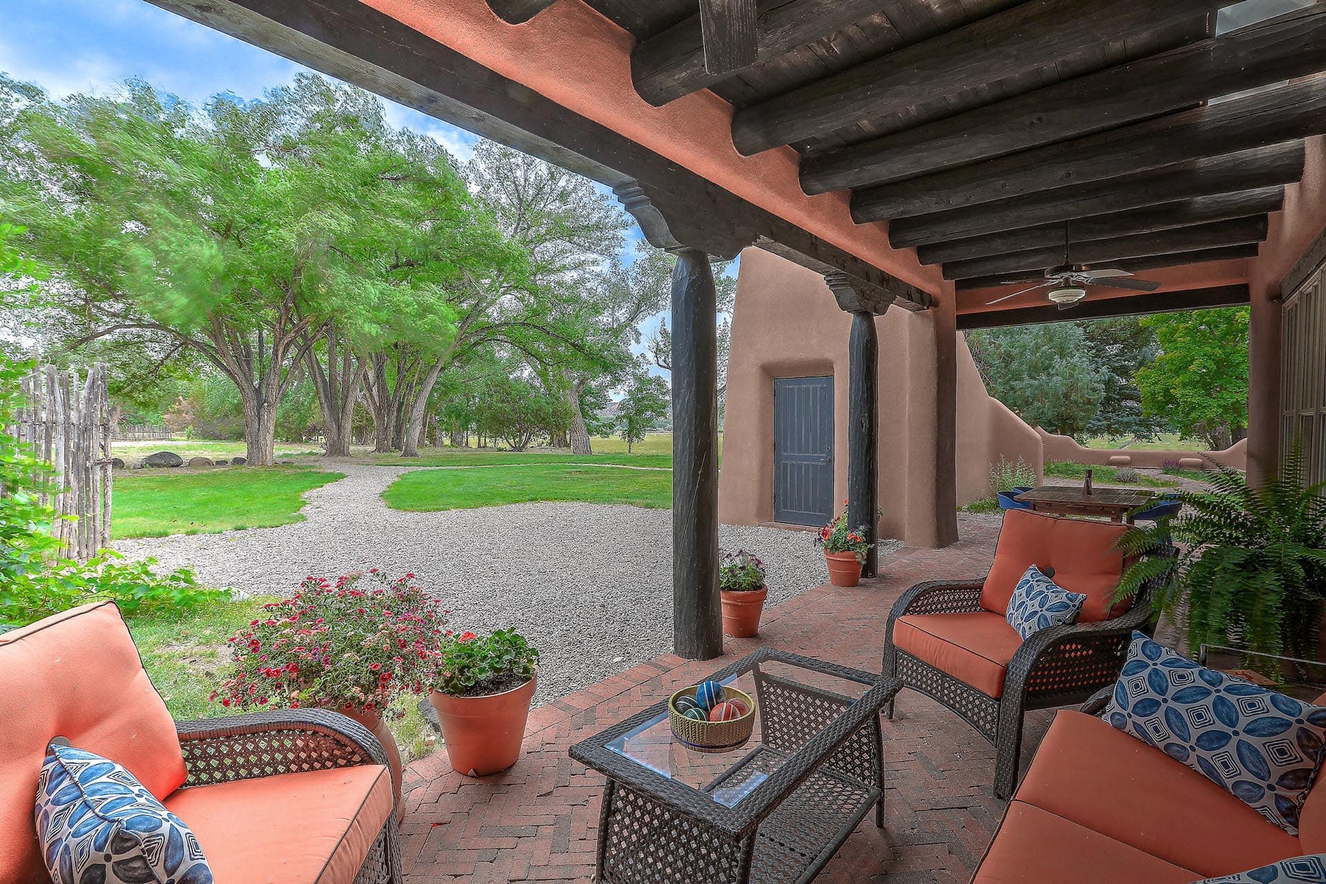 cozy portal area santa fe new mexico rancho de abiquiu